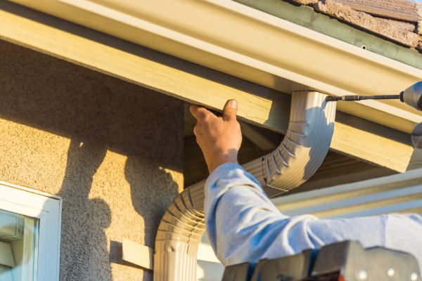Cost of Aluminum Rain Gutter Service in Kalamazoo